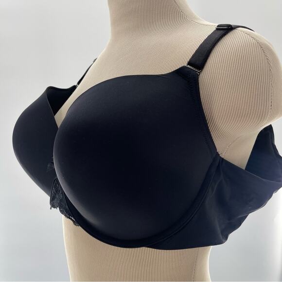 Torrid Curve Back smoothing Lace Detail Black Everyday T-Shirt Bra Size 44B - Picture 3 of 12